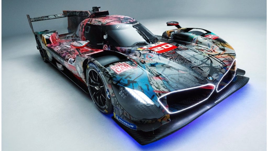 L’art de la vitesse : la BMW M Hybrid V8 de Julie Mehretu voiture d’art