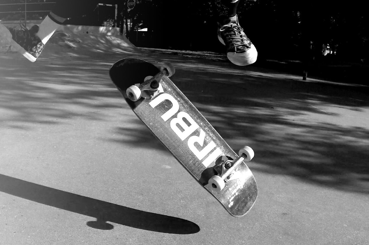 Trashboard est un skateboard plus durable qui utilise du carbone - plare.