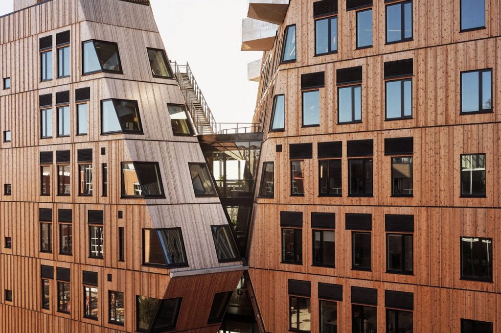 Le nouveau gratte-ciel de Snøhetta maintient une température intérieure confortable sans électricité.