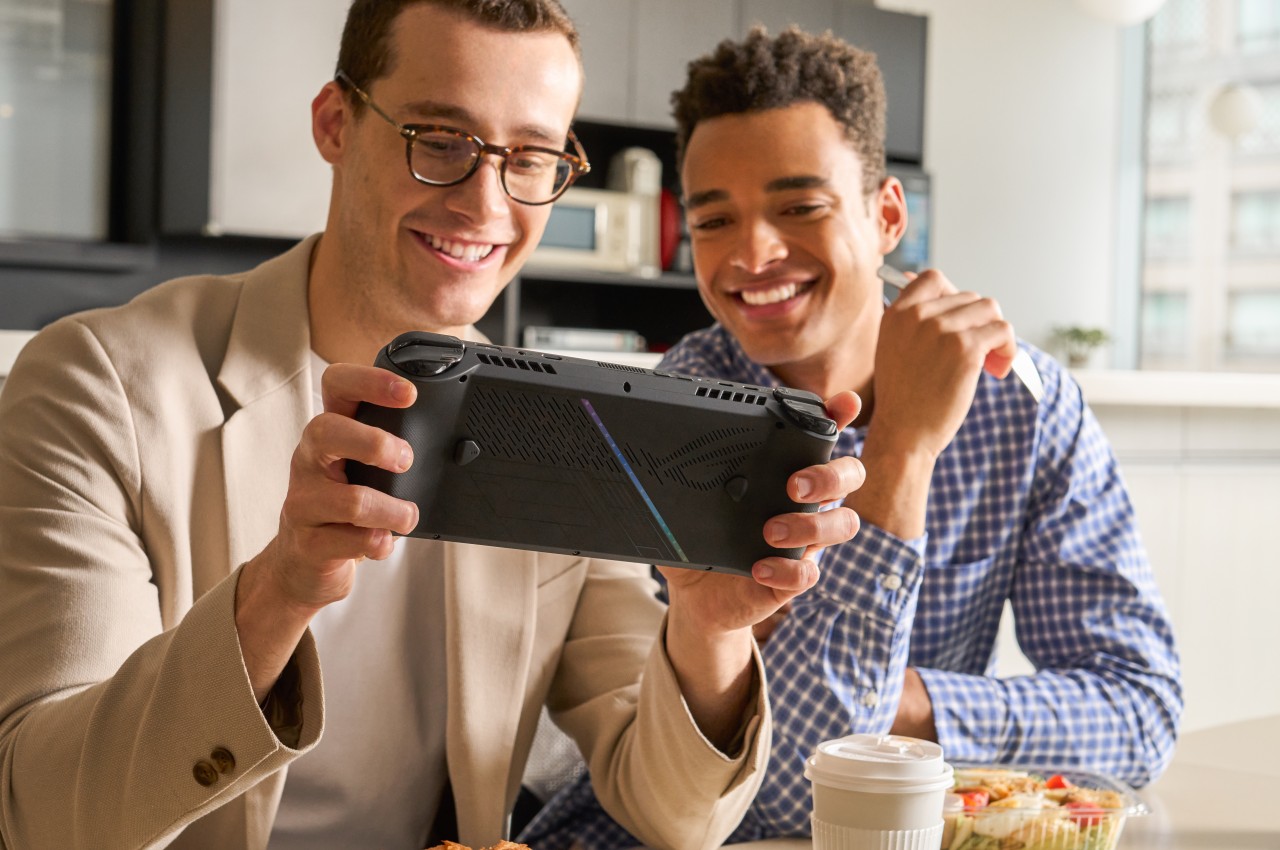 1717318835 423 Lordinateur portable de jeu ASUS ROG Ally X apporte de - plare.