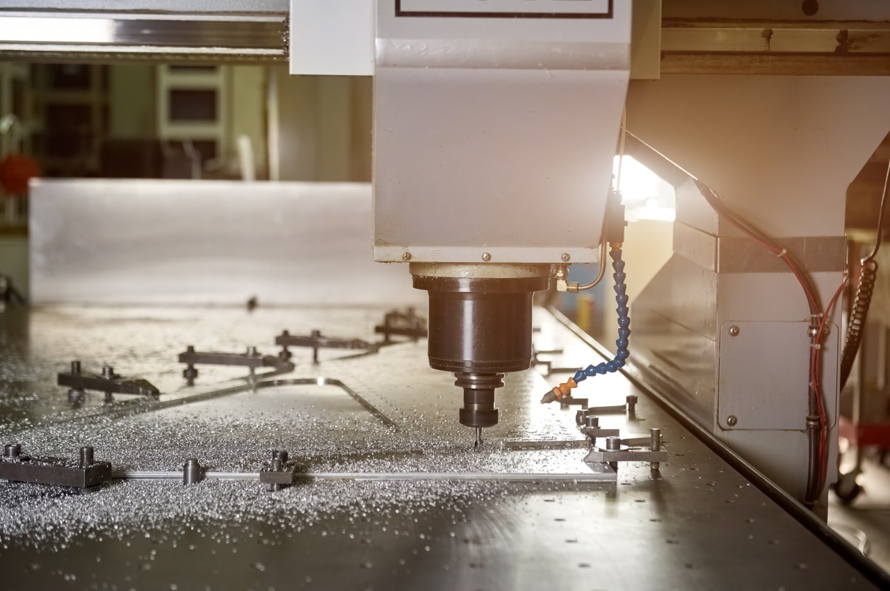 1717760438 572 Comment lusinage CNC revolutionne la conception des produits Efficacite - plare.