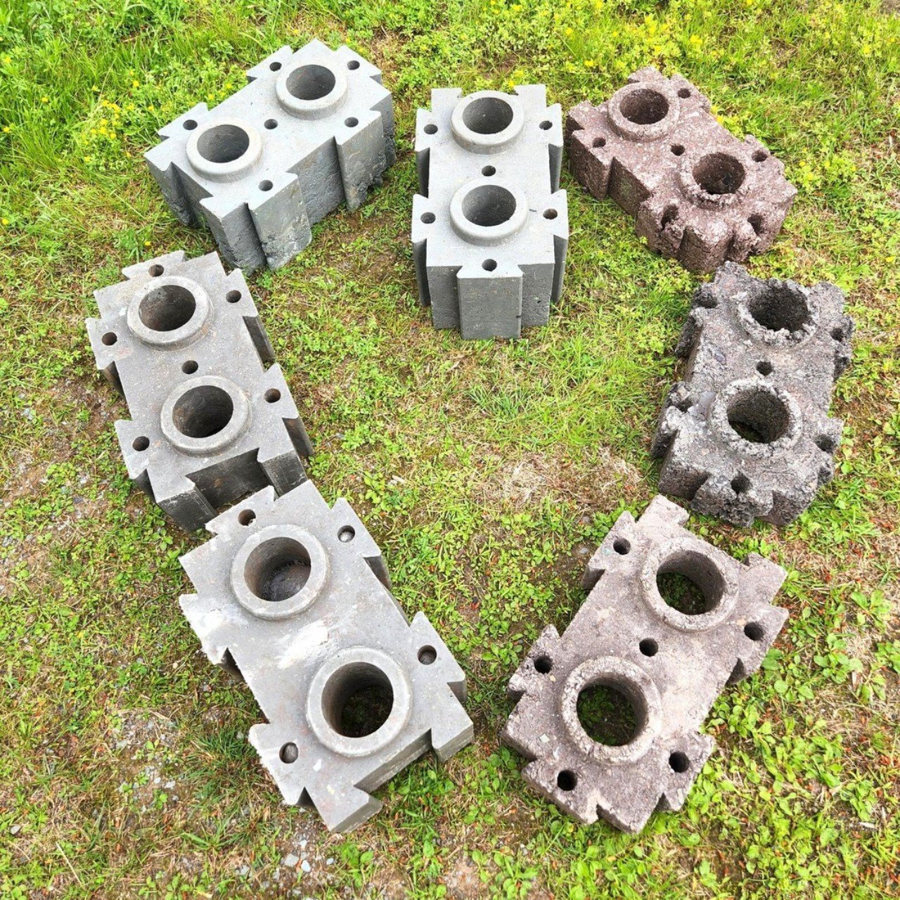 1718045636 252 Blocs de beton LEGO fabriques a partir de dechets faciles - plare.