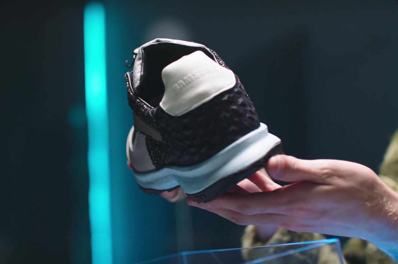 1718273442 244 Les chaussures a acces direct de Samsung vous permettent de - plare.