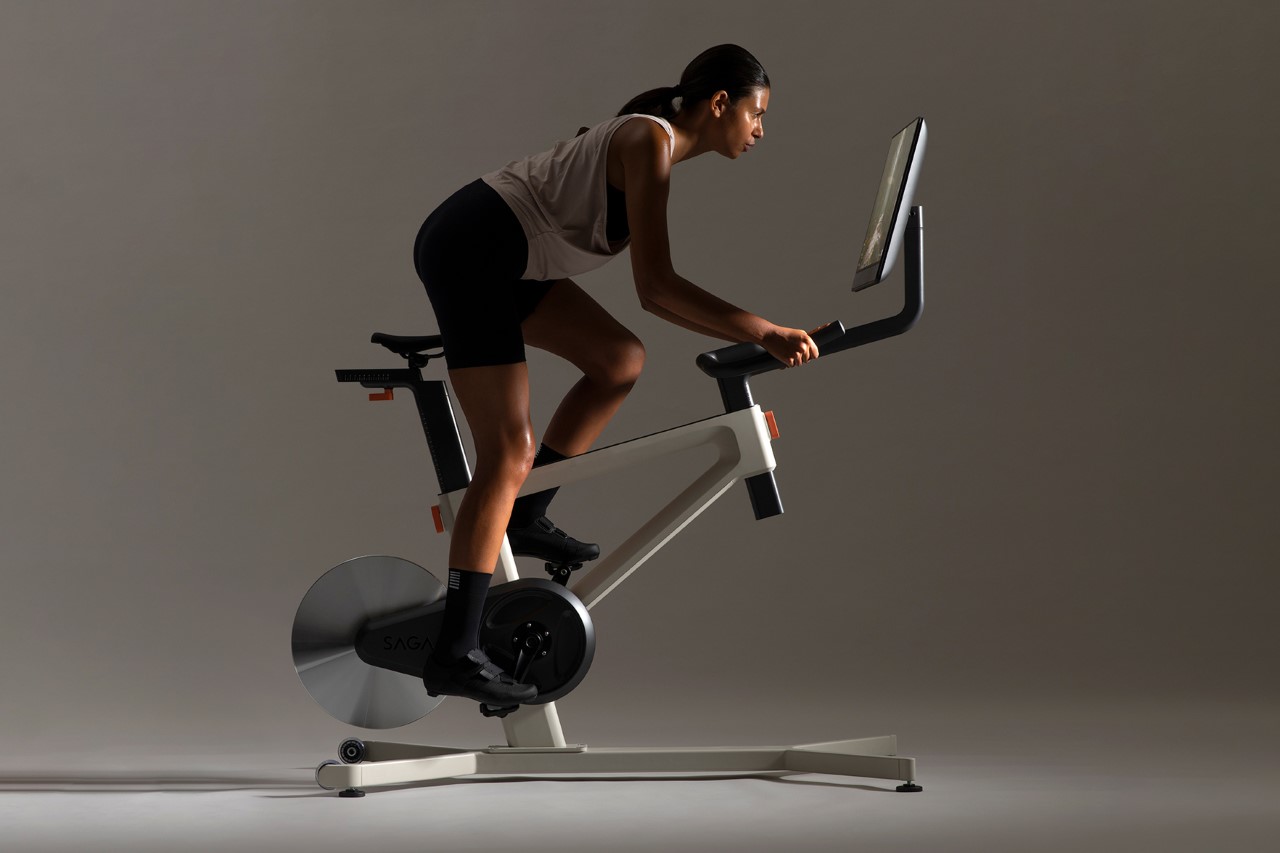 1718415993 769 Si Peloton connaissait la video spatiale Le HoloBike est - plare.