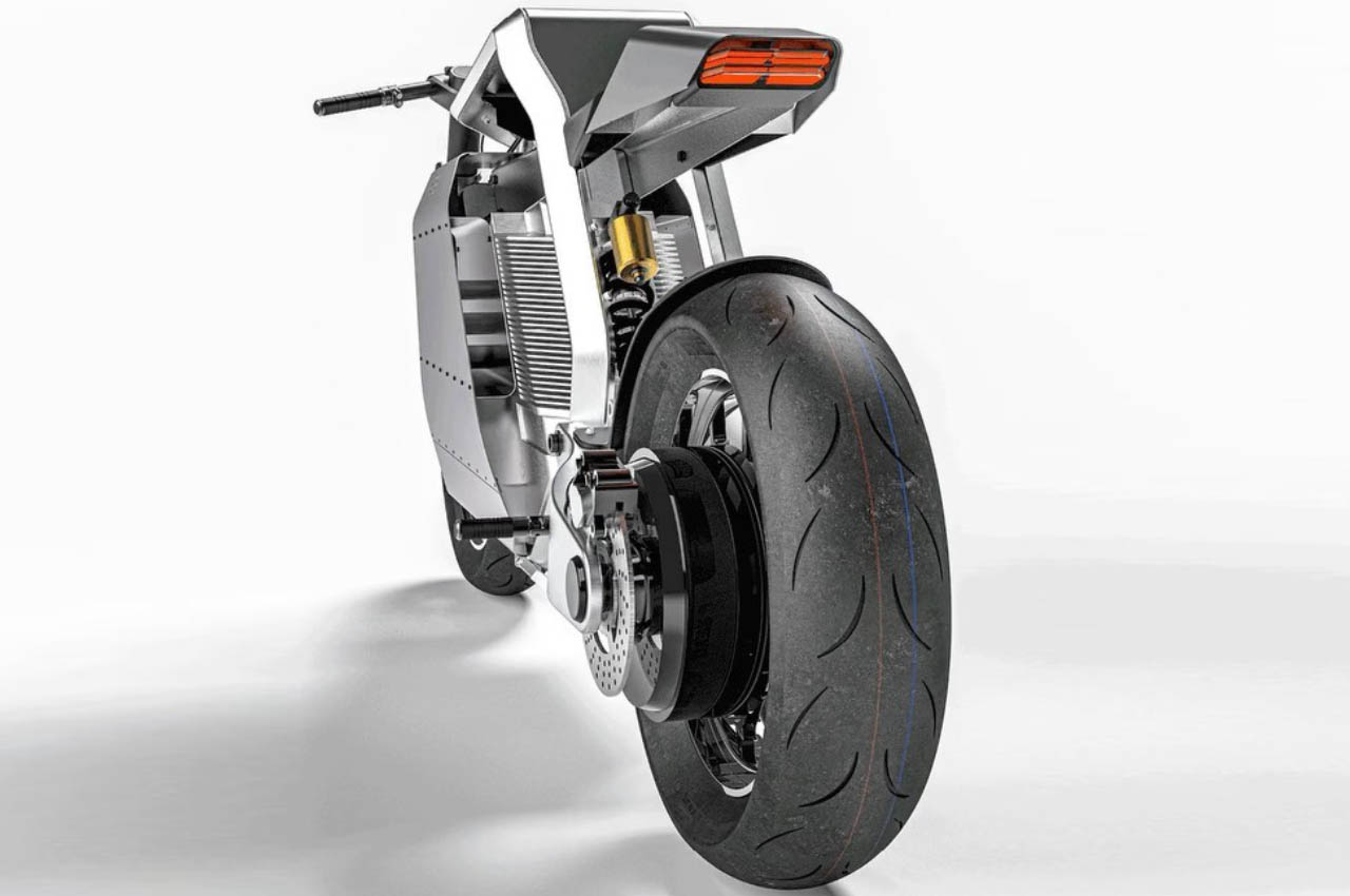 1718571035 837 Un cafe racer et un e scooter inspires de lere industrielle - plare.