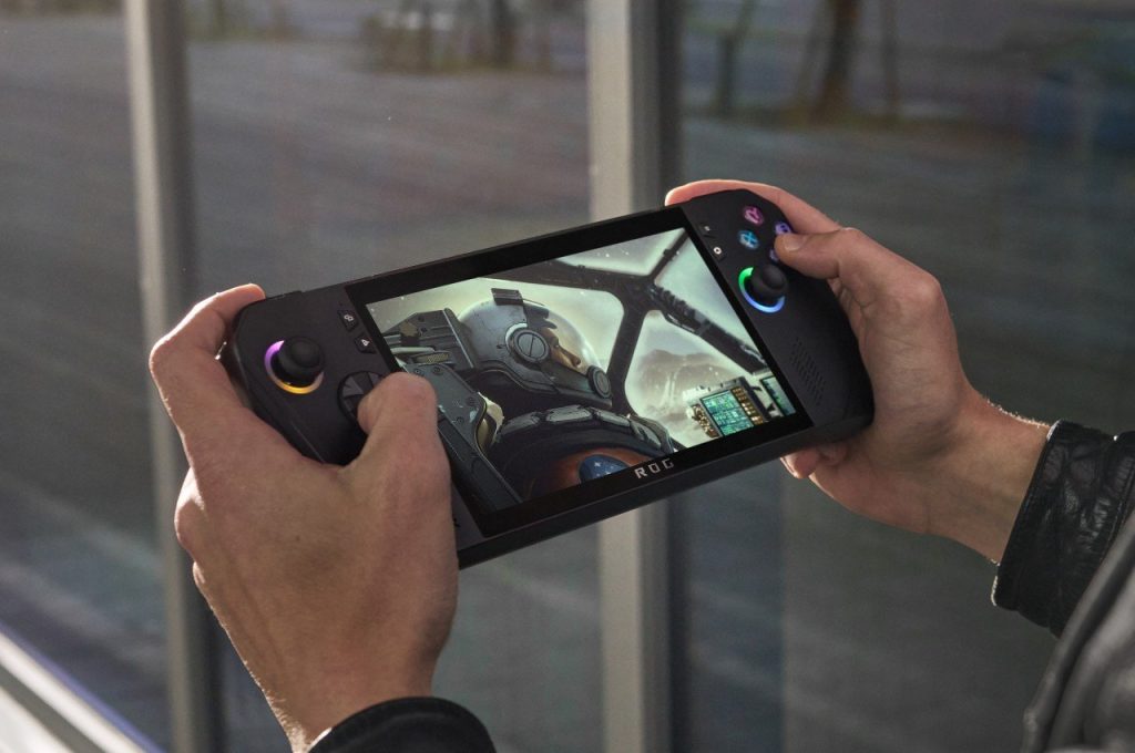 L’ordinateur portable de jeu ASUS ROG Ally X apporte de petits changements qui ont un grand impact