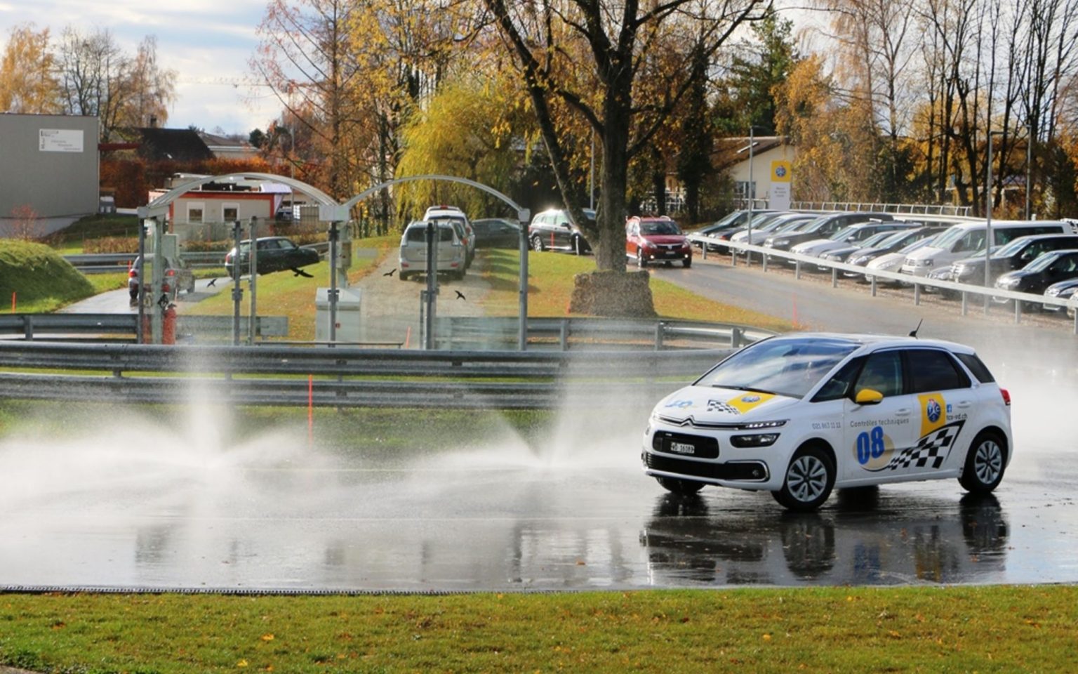 Le cours 2 phases en Suisse : Une étape cruciale pour devenir un conducteur averti