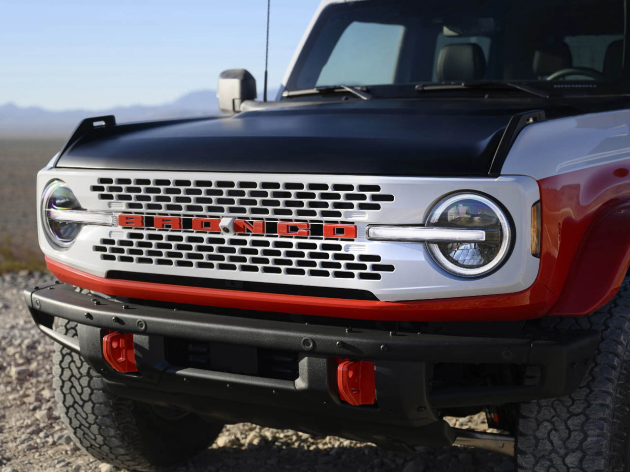 1729997026 803 2025 Ford Bronco Stroppe Edition honore lheritage des legendes de - plare.
