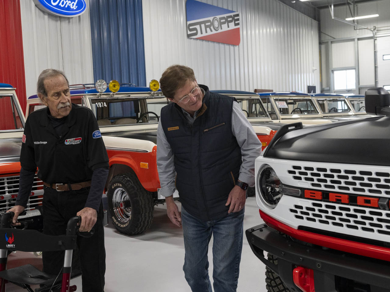 1729997033 247 2025 Ford Bronco Stroppe Edition honore lheritage des legendes de - plare.