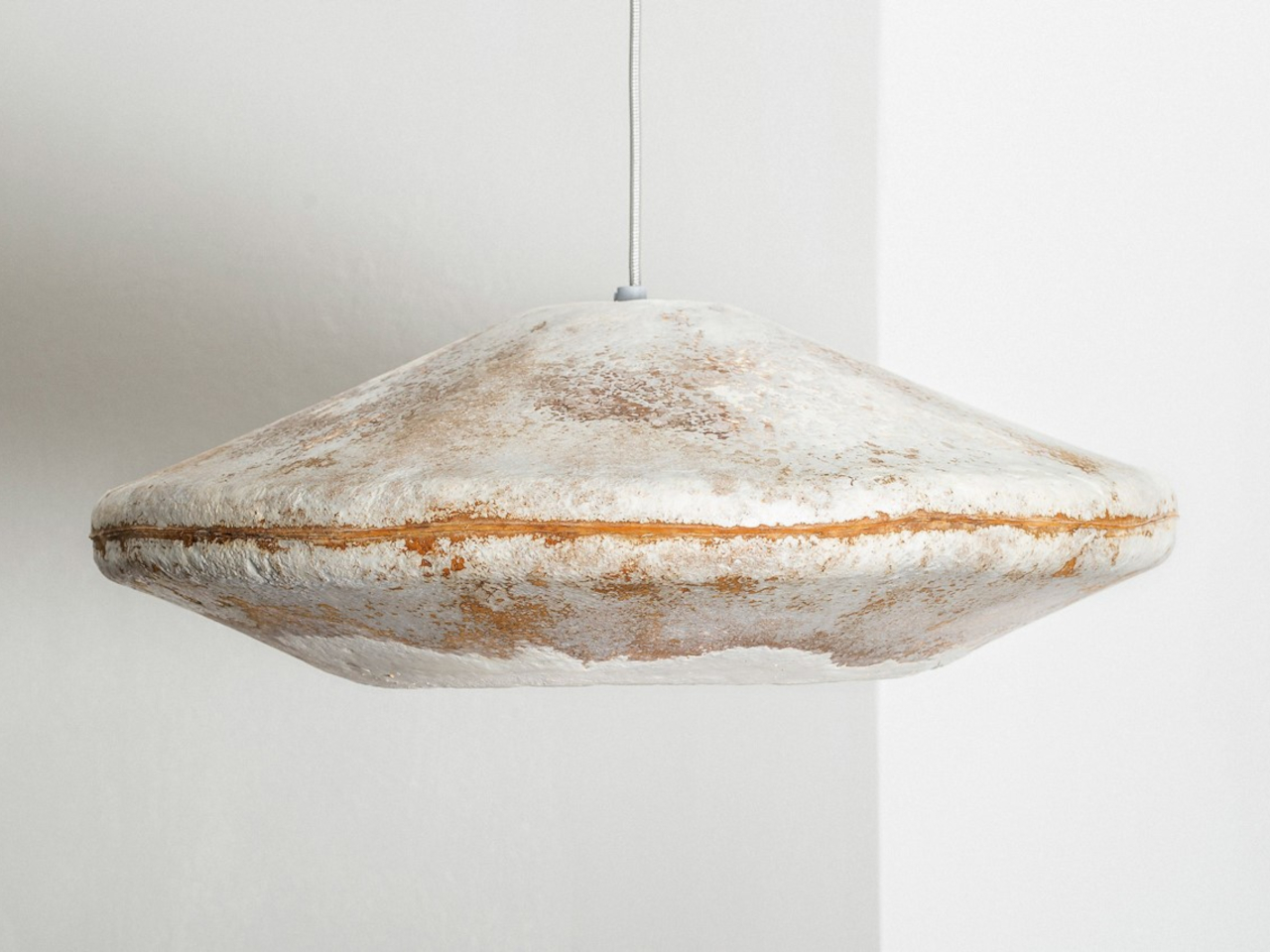 1730215449 139 Pourquoi le mycelium est il le heros durable des materiaux de - plare.