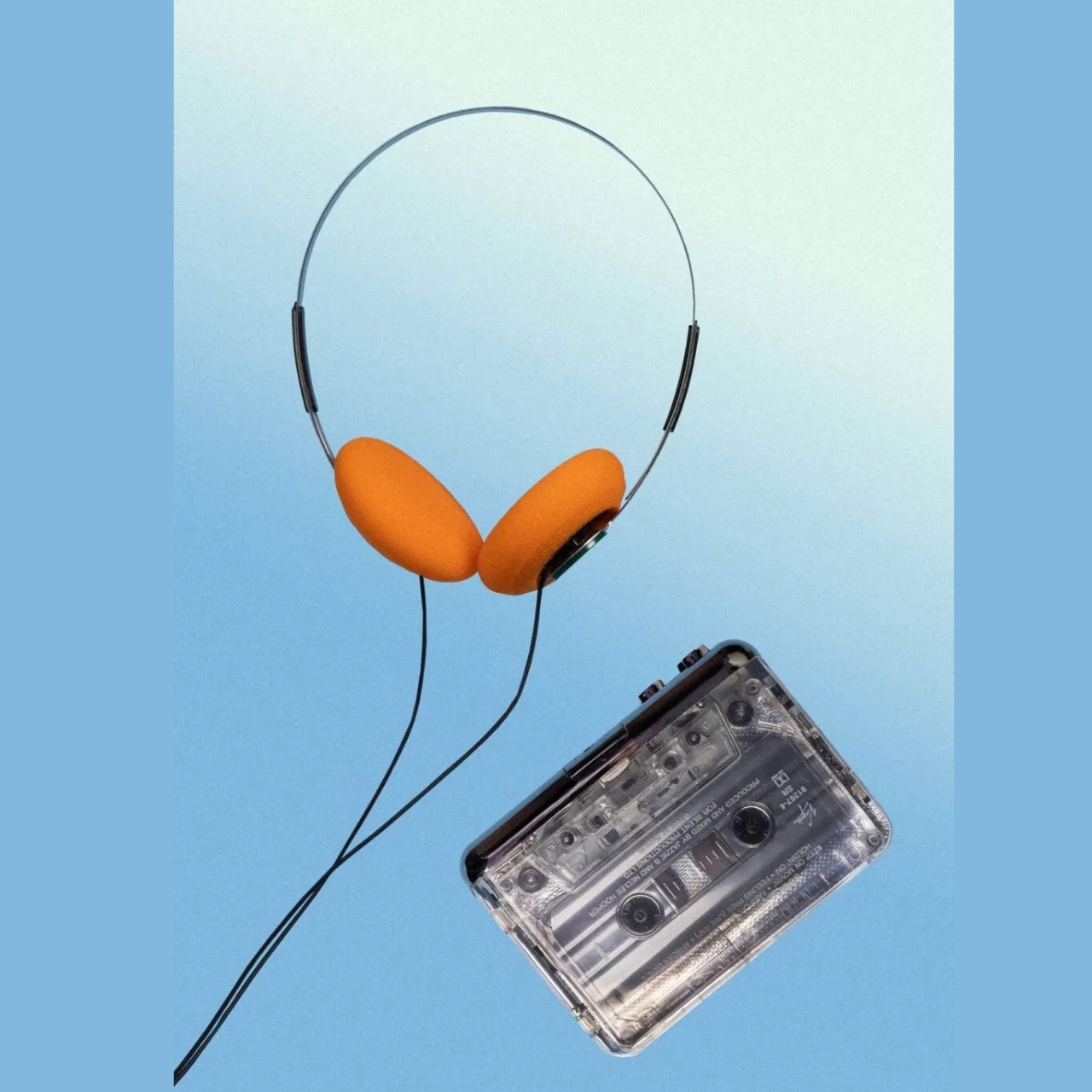 1730283434 987 Kickback propose des lecteurs CD des cassettes et des enceintes - plare.