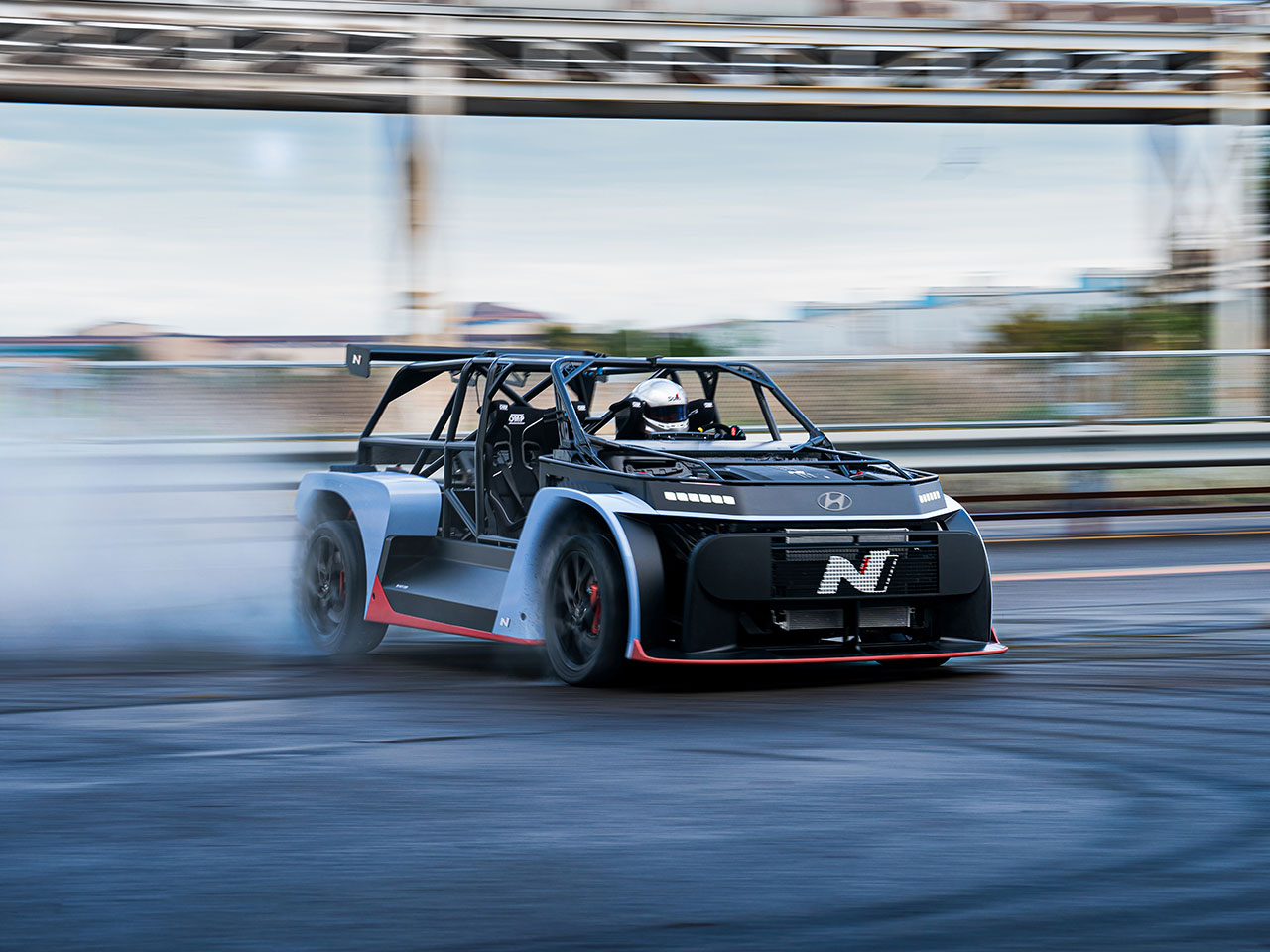 1730321502 14 La voiture experimentale EV Drifter de Hyundai sinspire des voitures - plare.