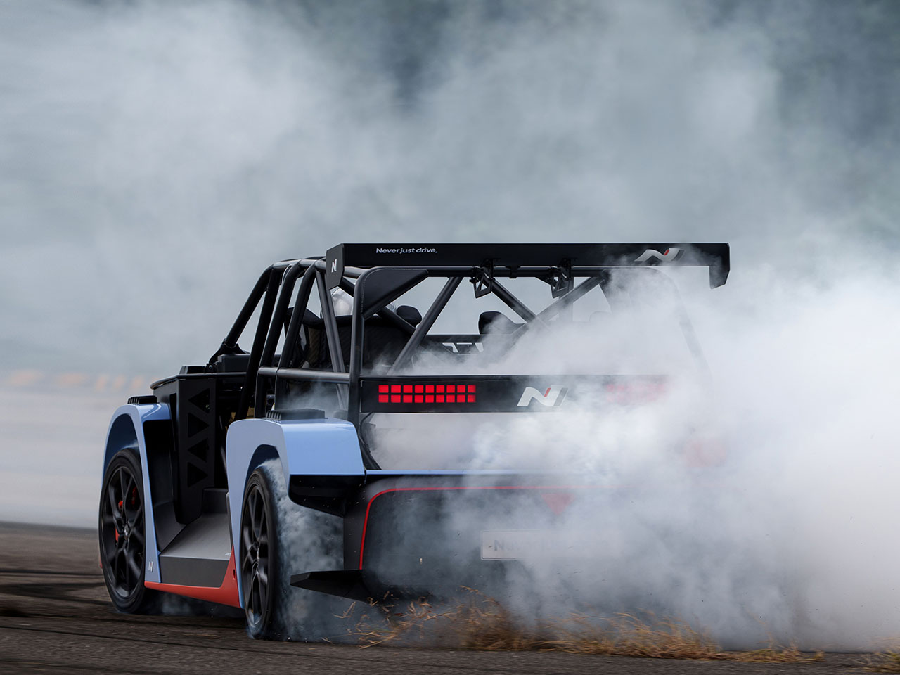 1730321503 375 La voiture experimentale EV Drifter de Hyundai sinspire des voitures - plare.