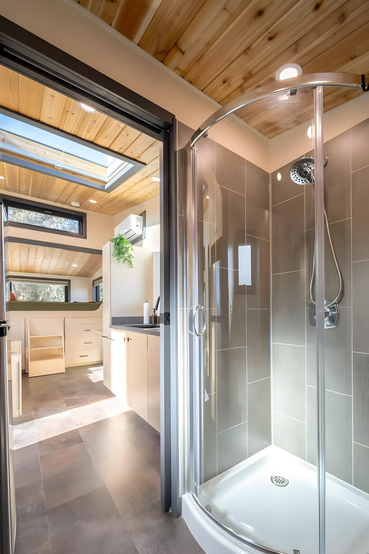 1730331340 133 Une maison minuscule et peu encombrante est ideale pour tous - plare.