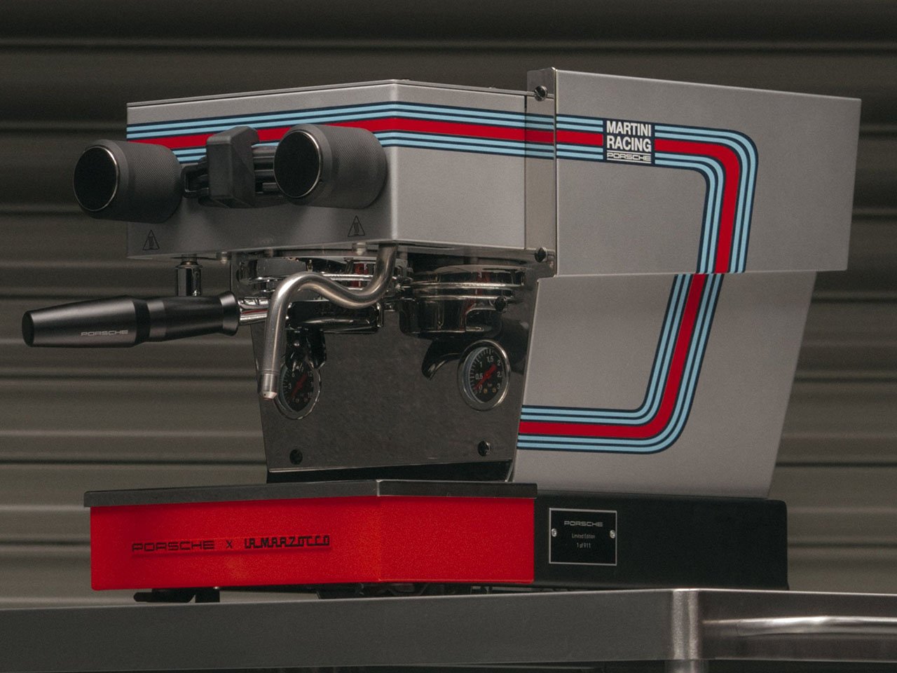 La machine a espresso La Marzocco Linea Micra edition Porsche - plare.