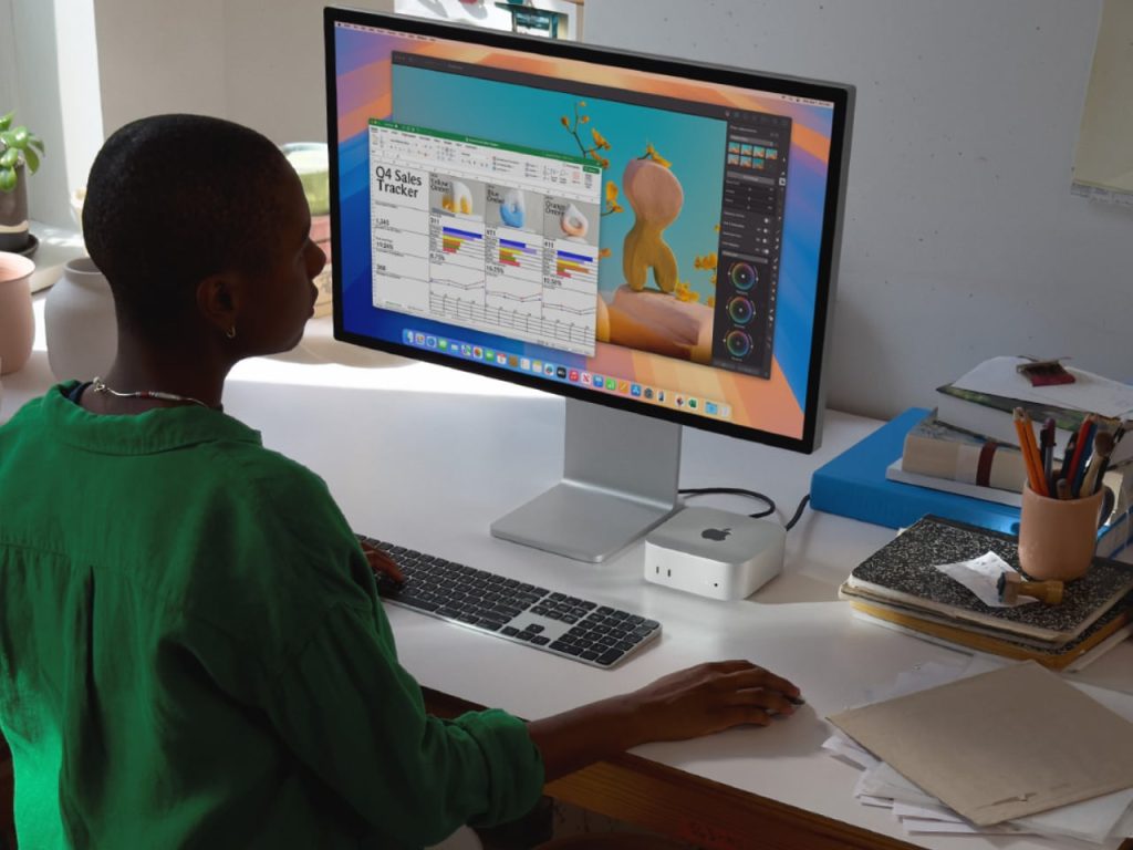 Le nouveau Mac mini 2024 avec la technologie M4 : plus petit, plus rapide et désormais neutre en carbone.