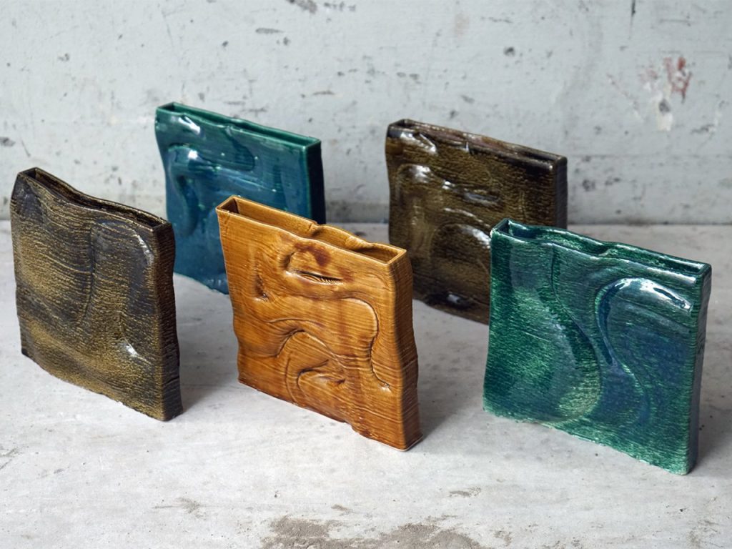 Les graines de dattes restantes deviennent des filaments d’imprimante 3D pour des créations durables