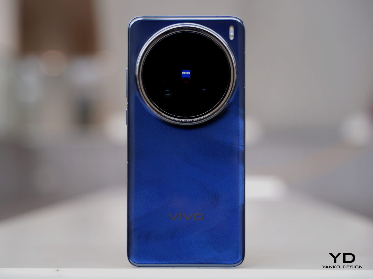 1730553962 771 Vivo X200 Pro un vaisseau amiral qui repousse les - plare.