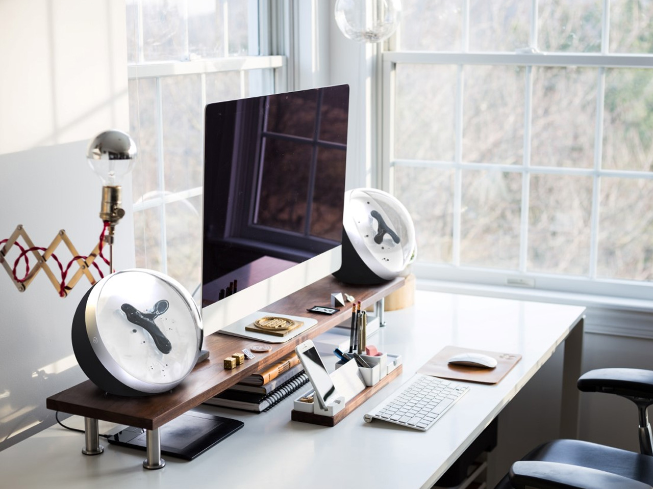 1730897187 806 Les 10 produits audio futuristes qui vont revolutionner le design - plare.