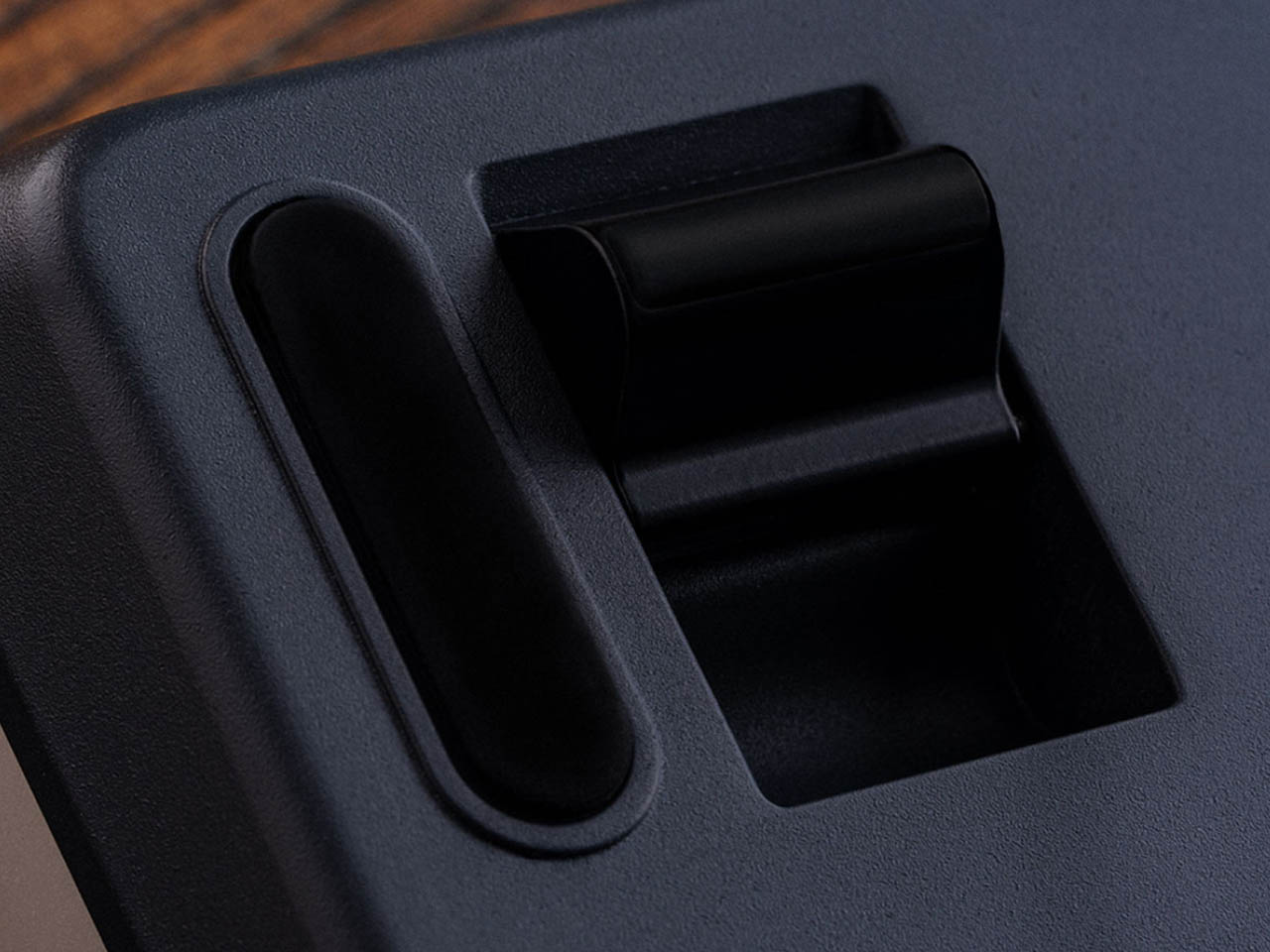 1731090473 255 8BitDo presente le clavier mecanique retro avec pave numerique integre - plare.