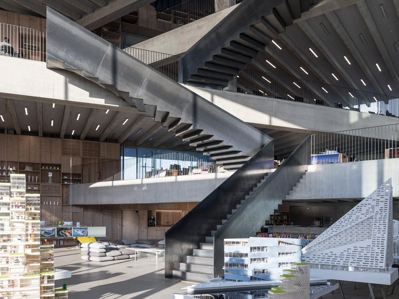 1731112811 369 Le nouveau siege du groupe Bjarke Ingels a Copenhague est - plare.