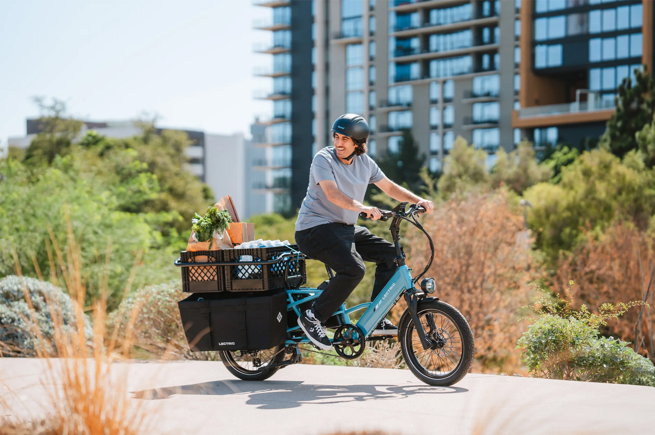 1731707516 854 Le velo cargo electrique le plus vendu en Amerique est - plare.
