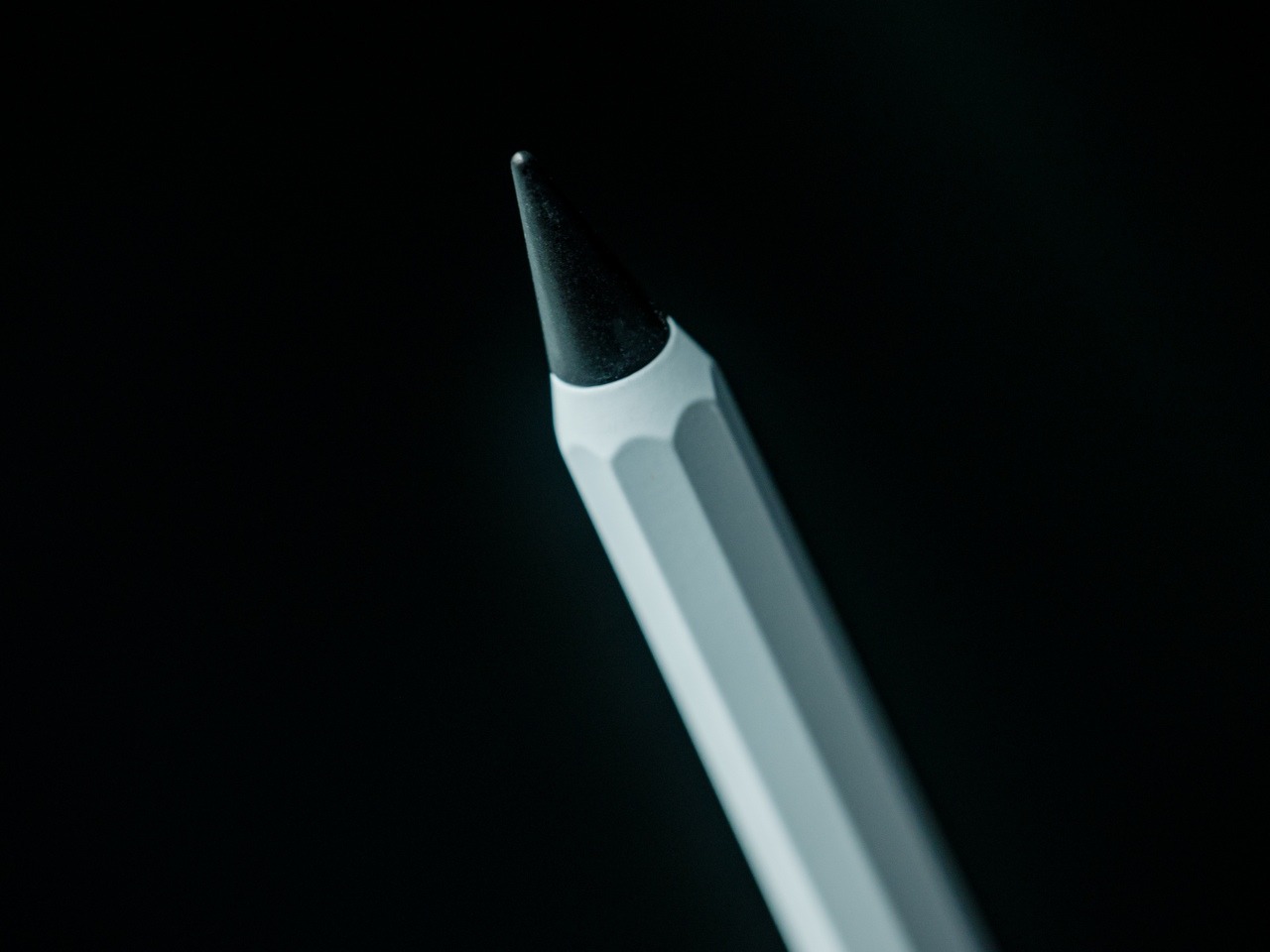 1734447818 903 Le stylo metallique Everlasting change la facon dont vous ecrivez - plare.