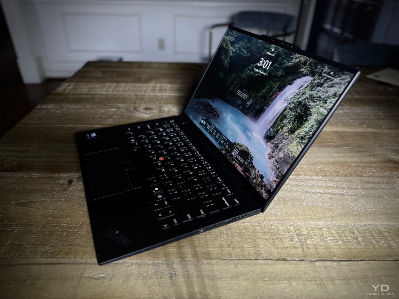1734478725 523 Lenovo ThinkPad X1 Carbon Gen 13 Aura Edition un - plare.