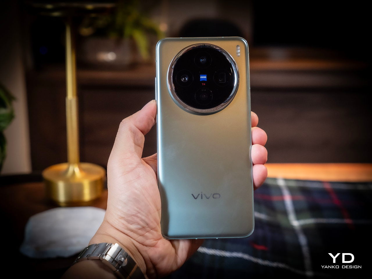 1734824065 942 Vivo X200 la fiabilite sans lesbroufe - plare.