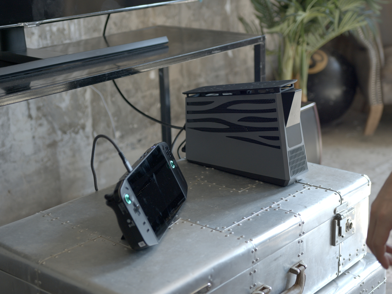 1735094889 92 Liberez votre creativite avec le boitier et le hub GPU - plare.