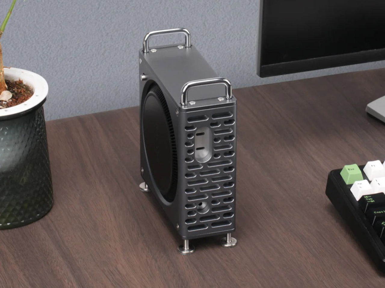 Le boitier de refroidissement du Mac mini M4 le transforme - plare.