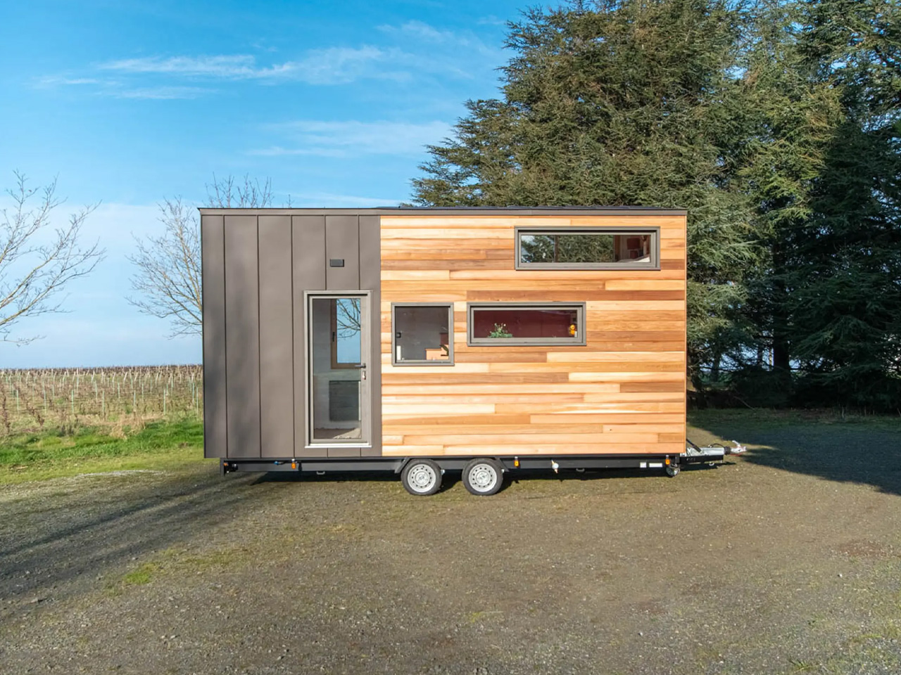1737156927 415 Decouvrez comment cette Tiny House moderne offre un mode de - plare.