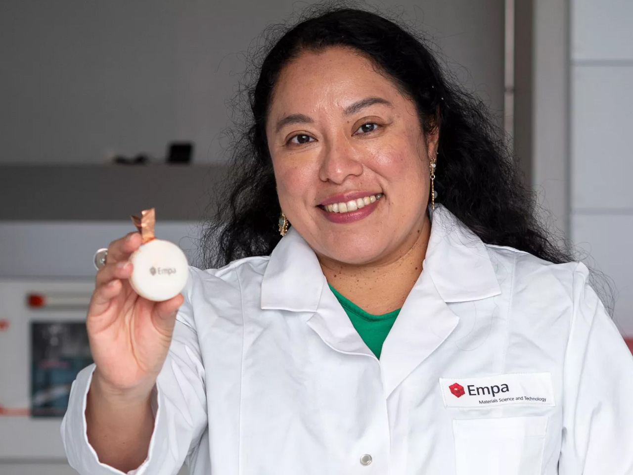 1737502433 77 Decouvrez la Batterie Biodegradable en Fungi qui Revolutionne les Capteurs - plare.