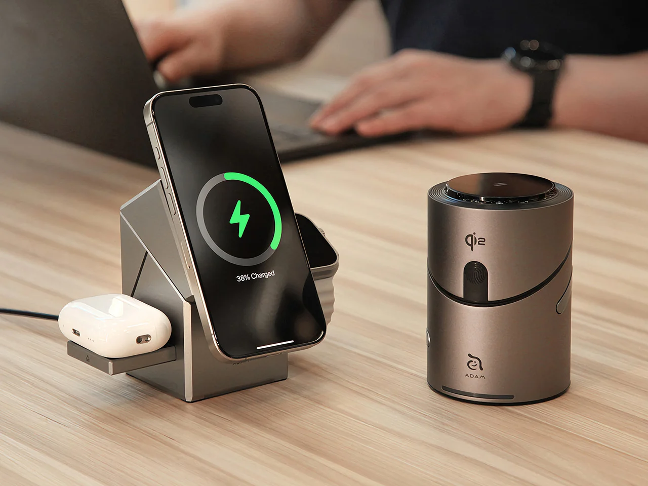 ADAM elements Mag Tube Mag Qube Qi2 3 in 1 Rotatable Charging Station.webp - plare.