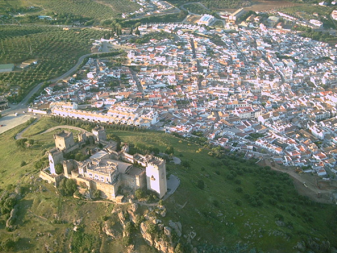 1 Almodovar del Rio 1 bis - plare.