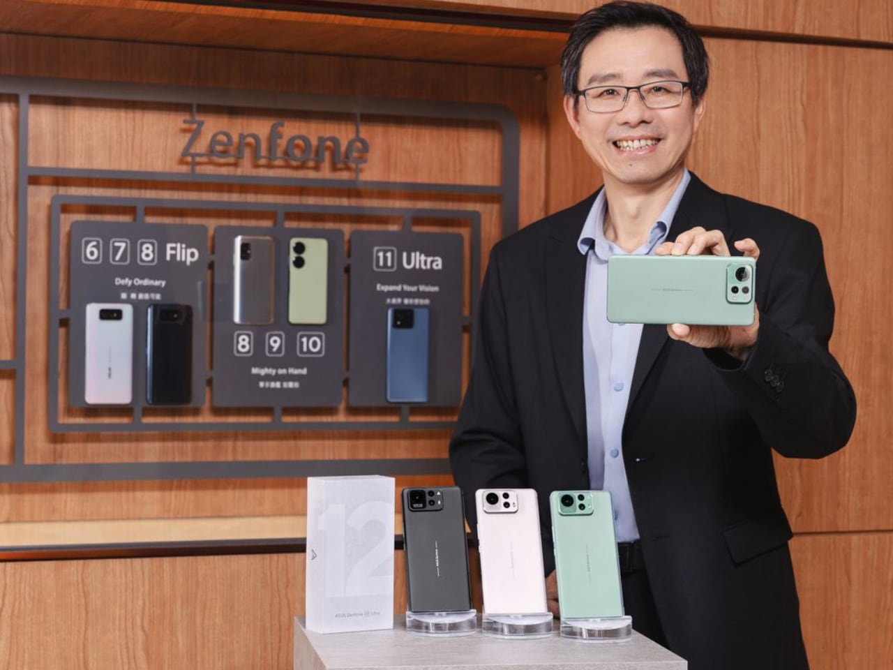 1738866260 454 Decouvrez lASUS Zenfone 12 Ultra Performance Flague et Design - plare.