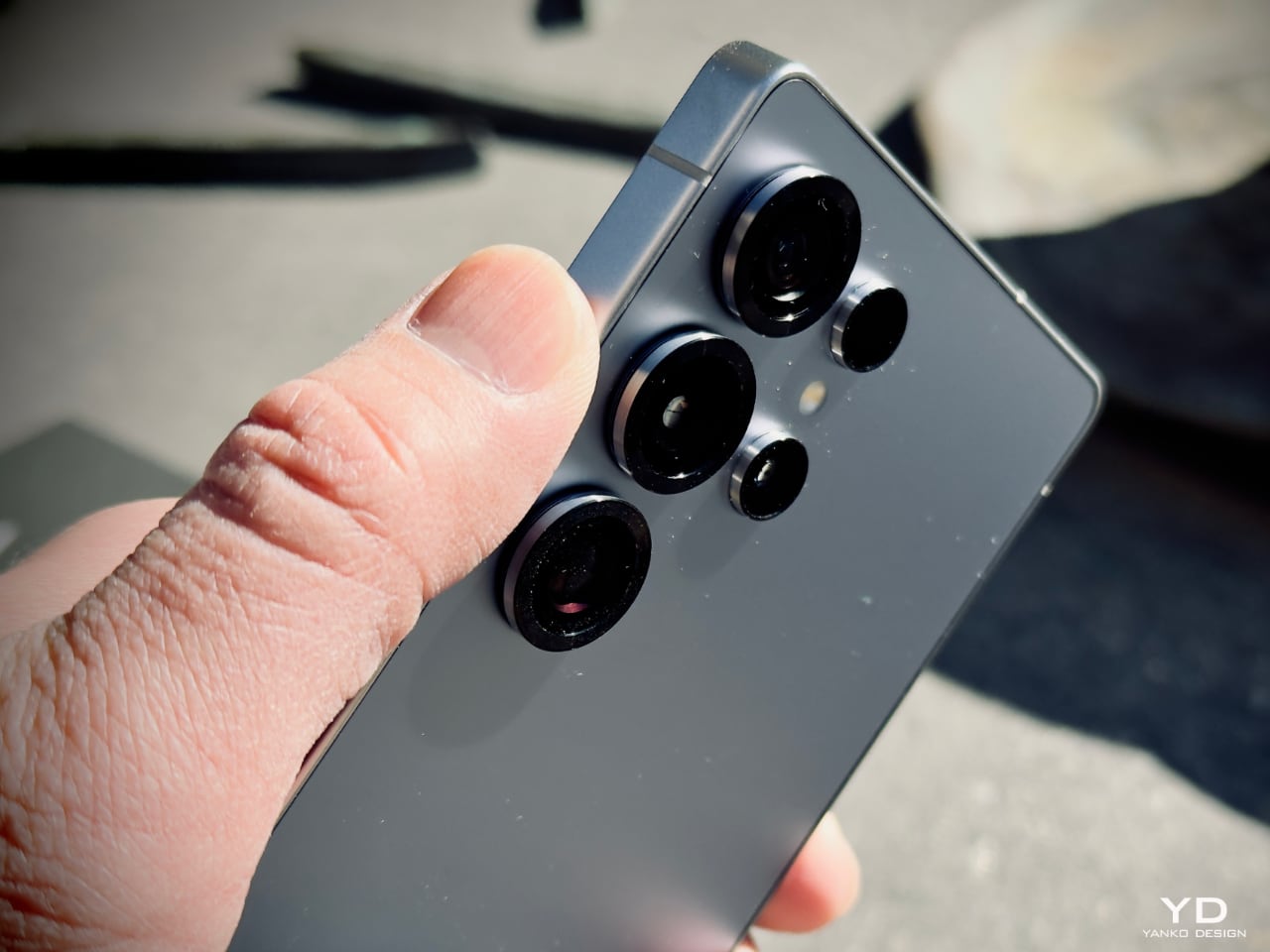 1738885650 883 Decouvrez Pourquoi le Samsung Galaxy S25 Ultra Devrait Etre Votre - plare.