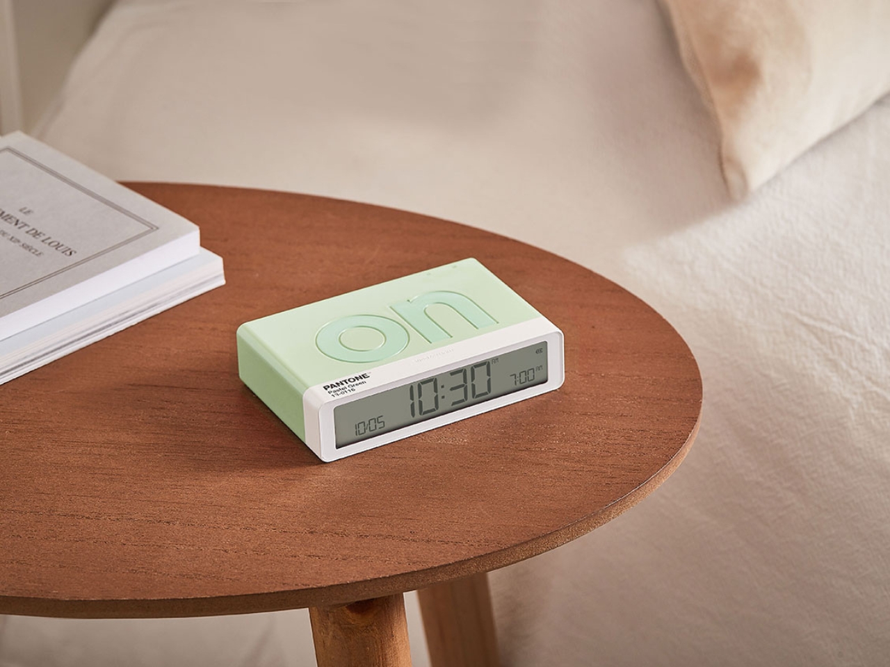 1738942219 350 Transformez votre interieur avec la collection Lexon x Pantone - plare.