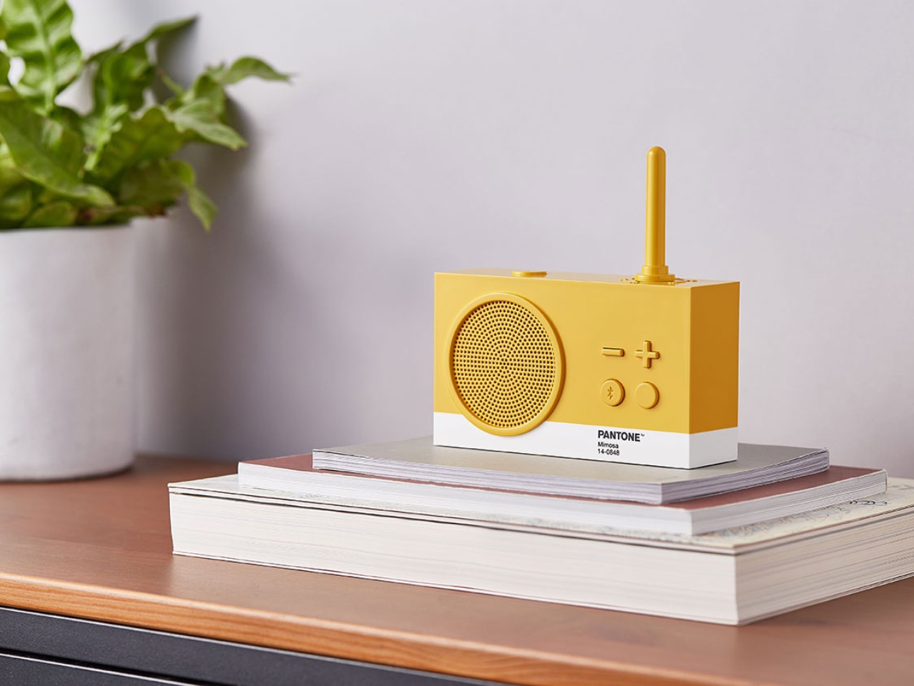 1738942221 159 Transformez votre interieur avec la collection Lexon x Pantone - plare.