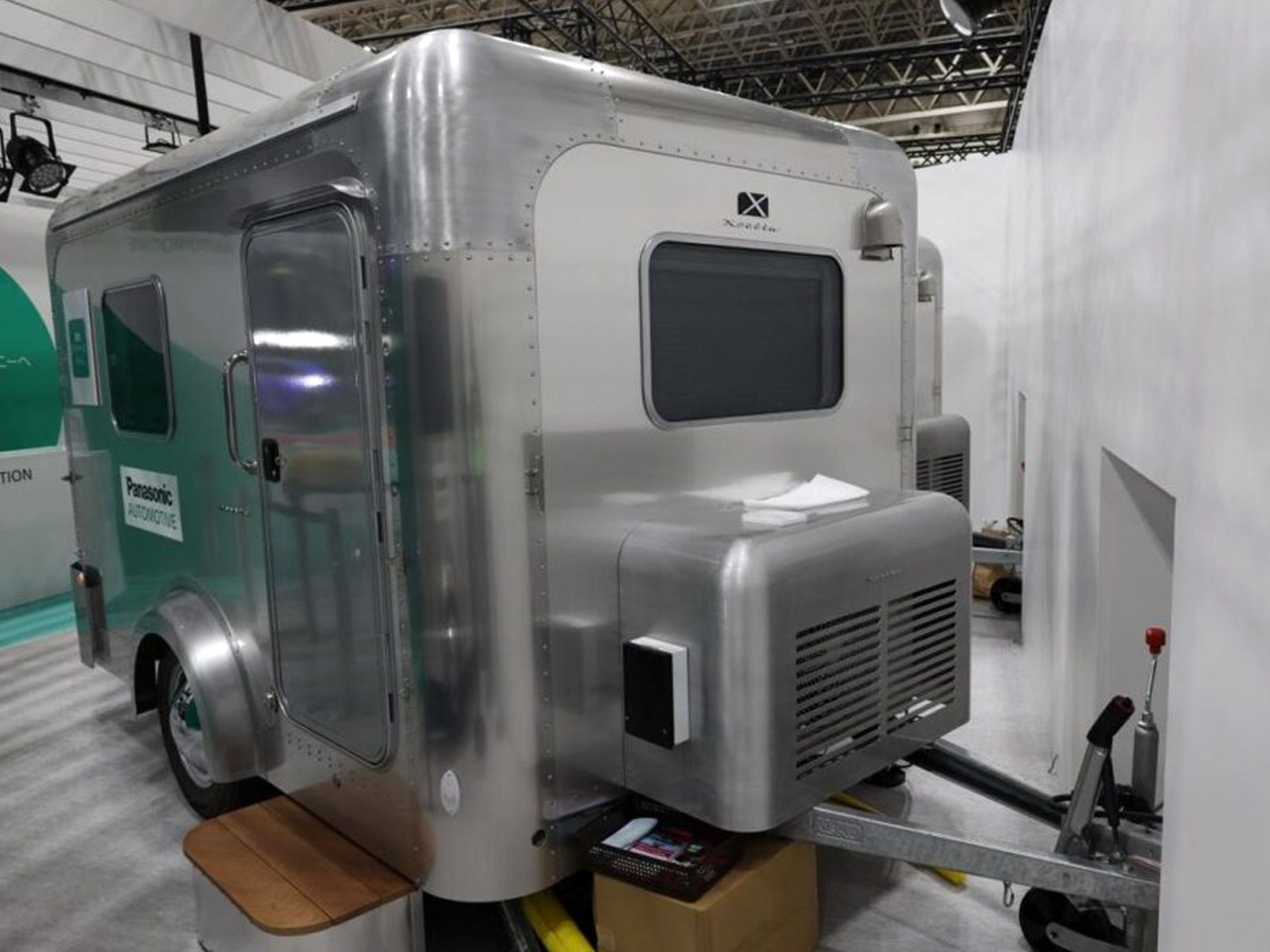 1739918453 624 Decouvrez le Room on Wheels Futuriste de Panasonic La - plare.
