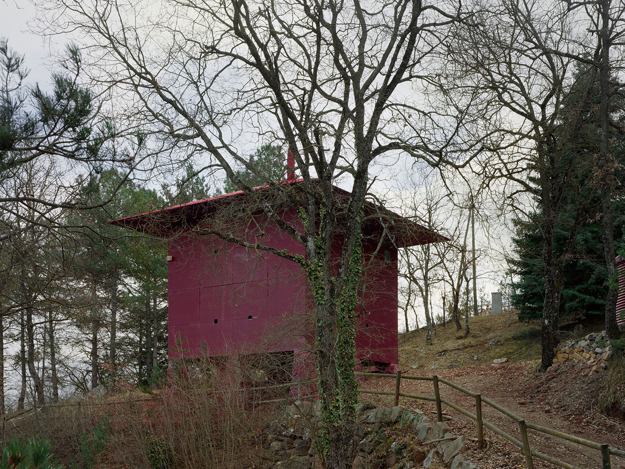 1740444222 257 Decouvrez cette Maison Prefabriquee Un Bijou dArchitecture Adaptative au - plare.