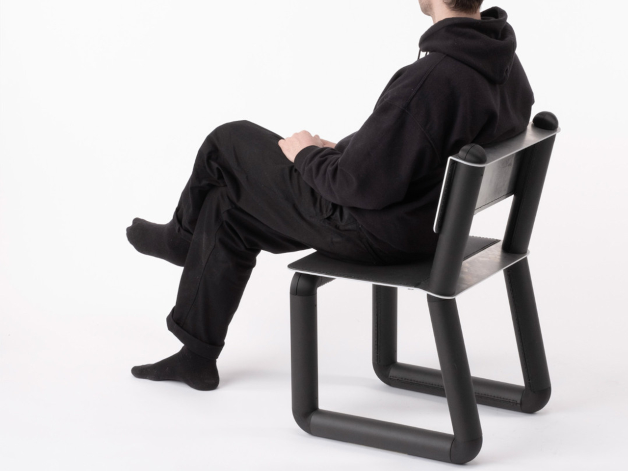 1740568744 313 Decouvrez le systeme de mobilier modulable qui transforme le carton - plare.