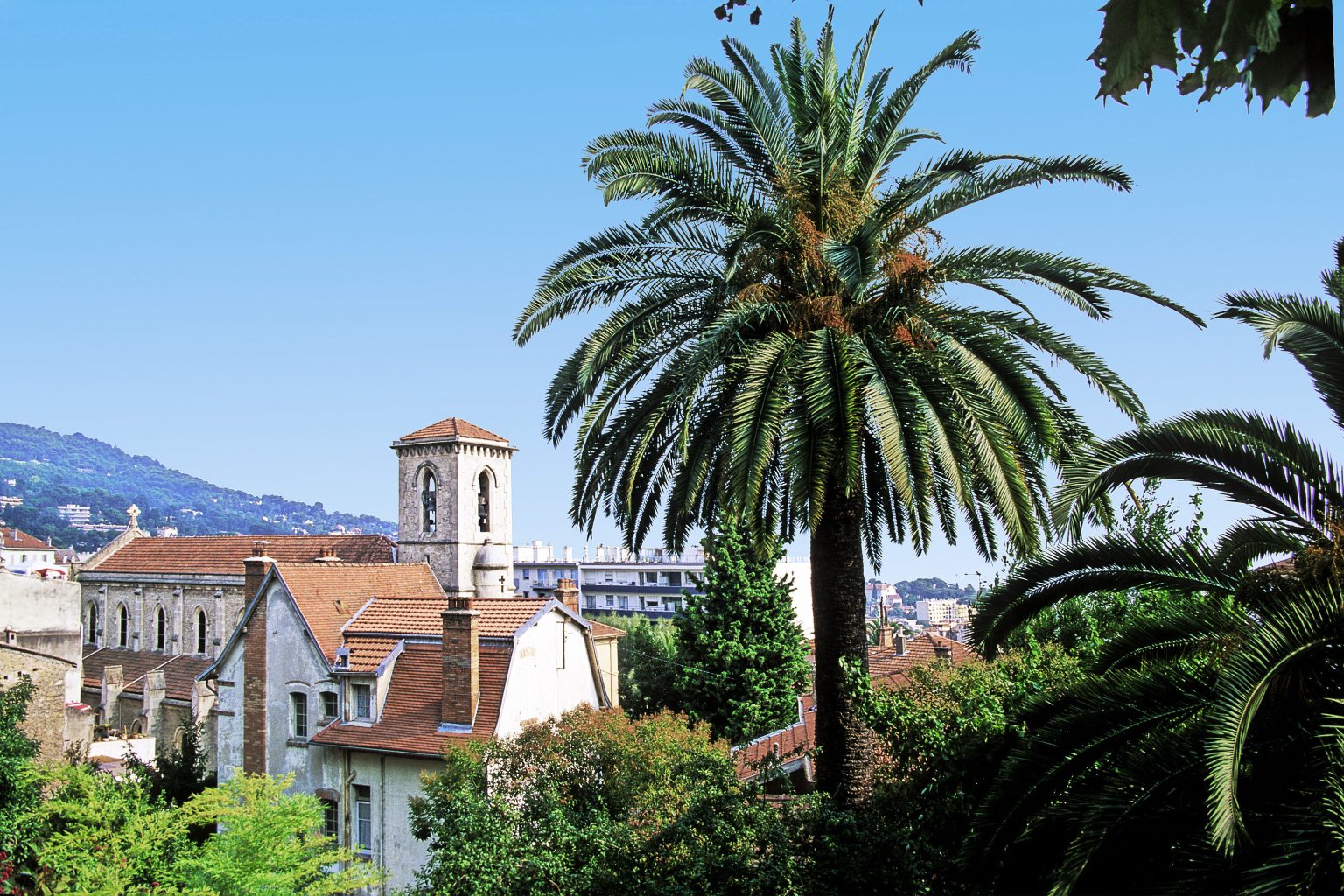 Trouver une maison de retraite au Cannet : un choix clé pour la santé et le bien-être des seniors