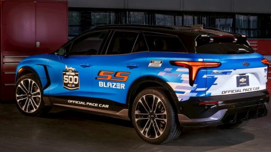Chevy Blazer EV Daytona 500 - plare.