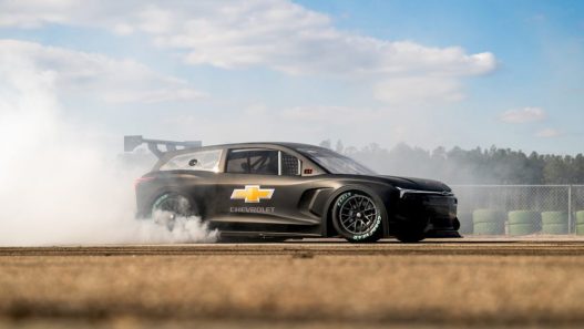 Chevy Blazer EV.R 1 - plare.