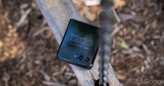 Déverrouillez votre BMW avec le Motorola Razr+ grâce à la technologie NFC