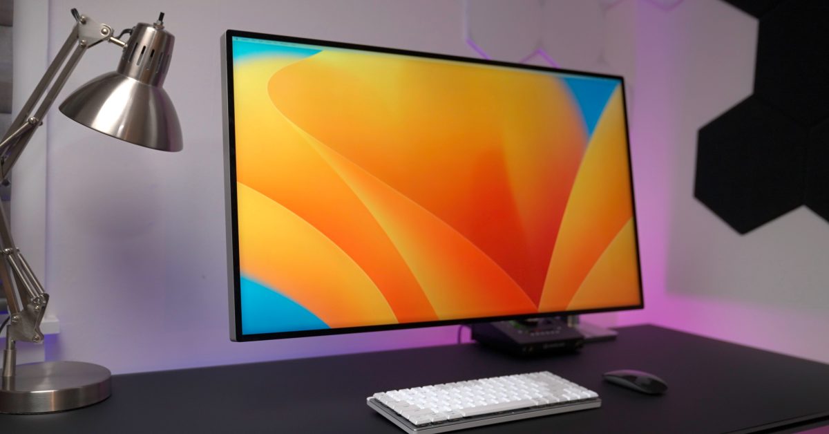 Mac mini M2 Pro clean desktop Pro Display XDR 1 - plare.