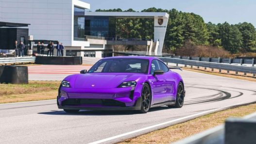 Porsche Taycan deliveries 1 - plare.