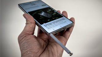 Samsung Galaxy S25 stylus - plare.
