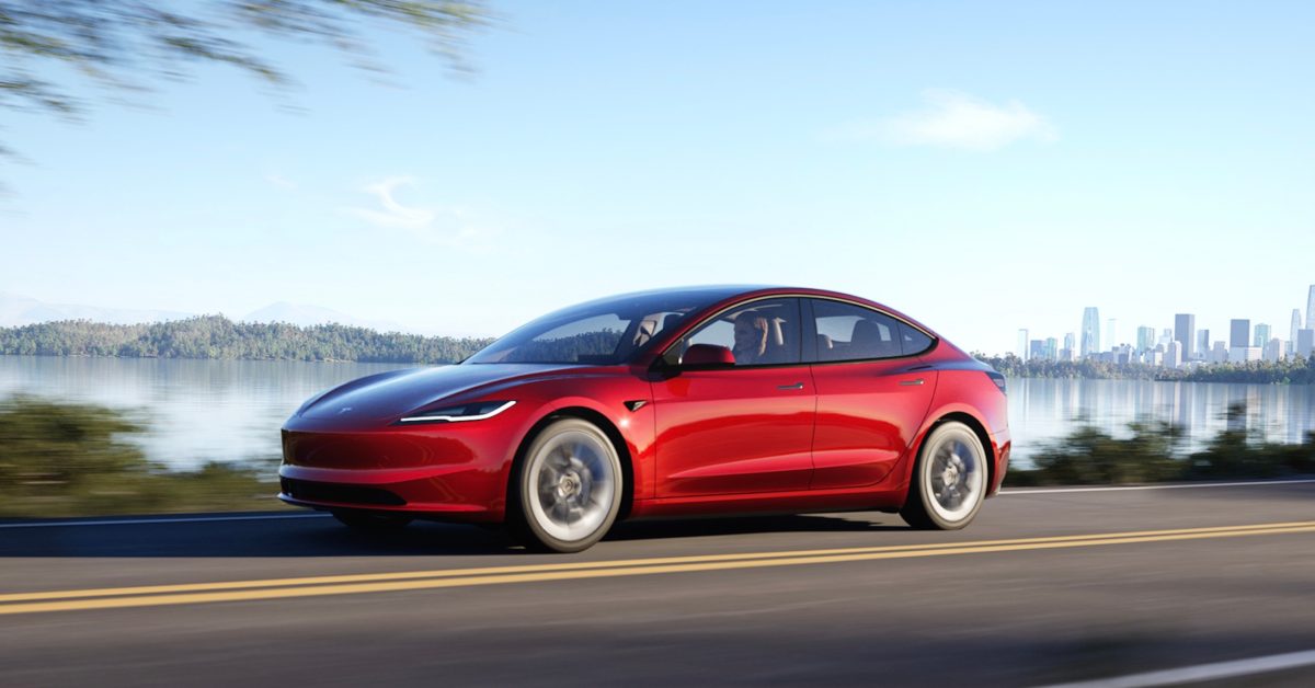 Tesla Model 3 red hero - plare.
